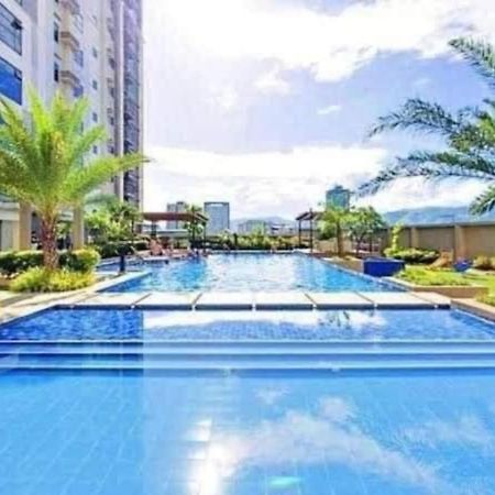 Horizon 101 A12 Shortwalk To Mango Avenue & Robinson Mall Cebu ภายนอก รูปภาพ